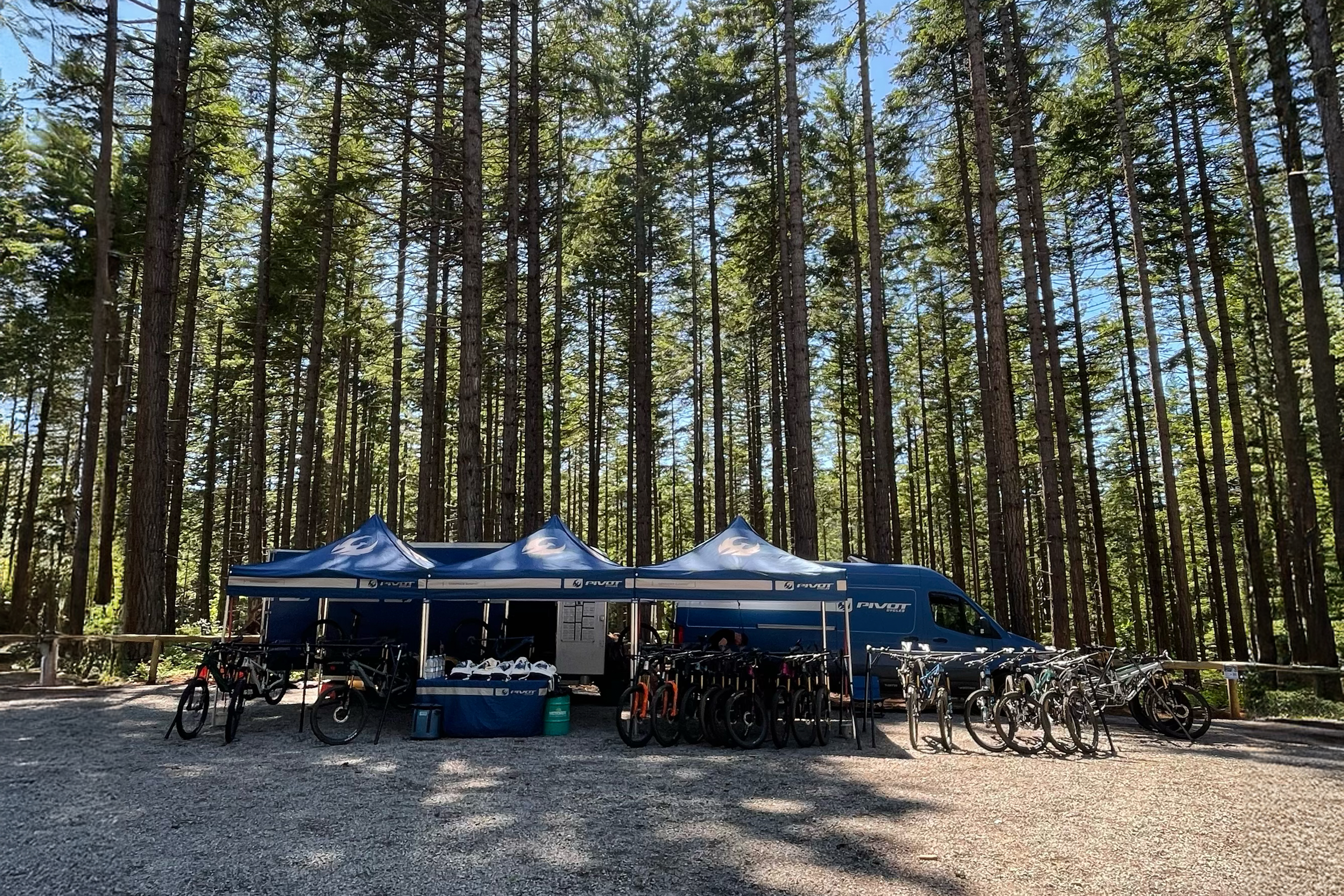 Demo Tour Pivot Tent