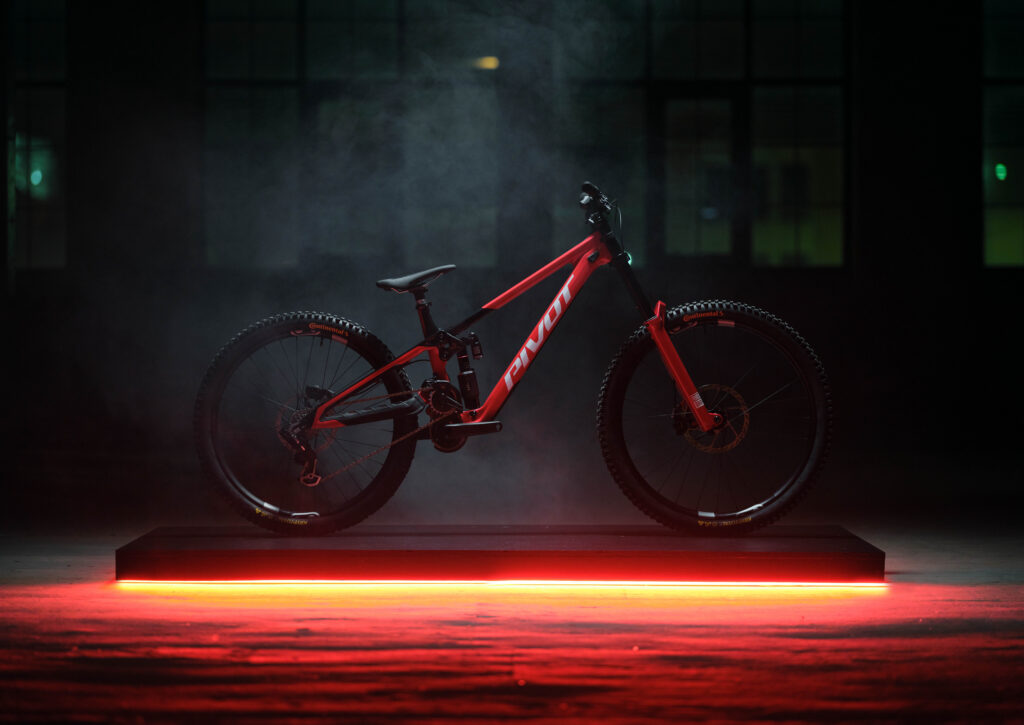 Phoenix - Pivot Cycles